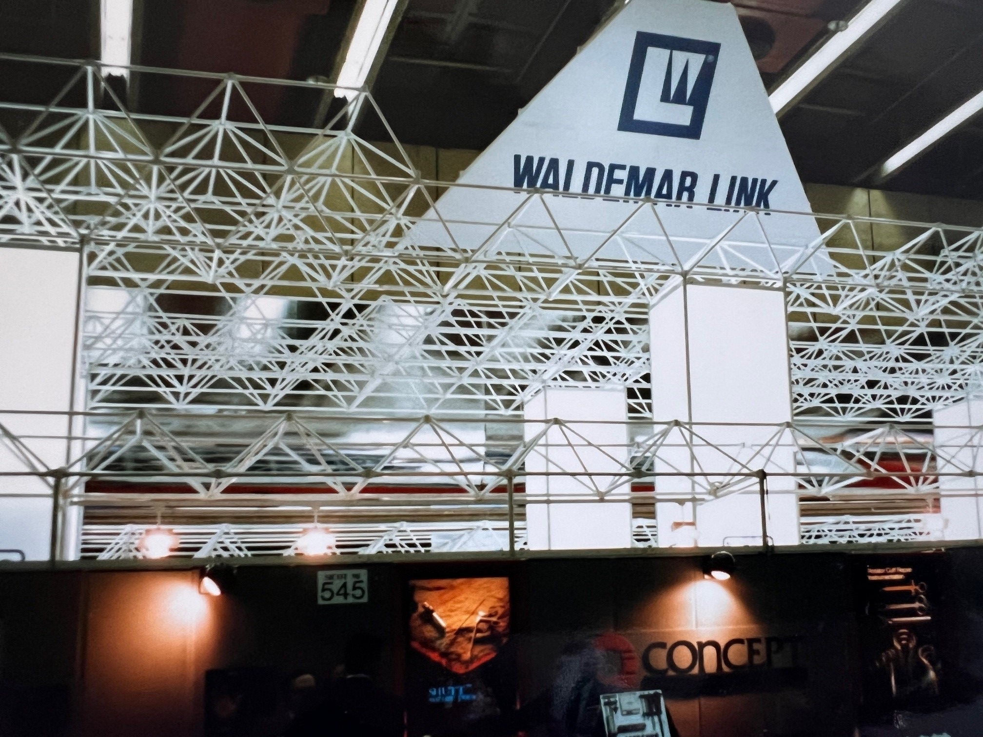 1993ca Waldemar Link Seoul 1 Waldemar Link auf einer Medizinmesse in Seoul