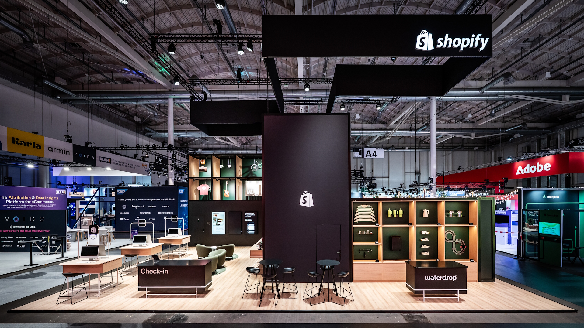 Messestand von Shopify auf der OMR in Hamburg
